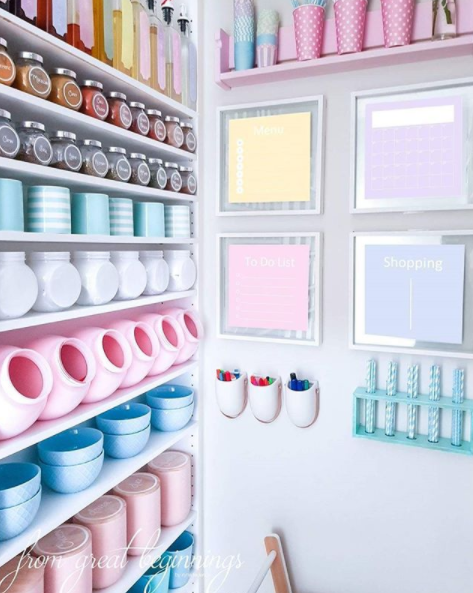 Everything in Iryna's pastel pantry matches perfectly. Photo: Instagram/irynafederico