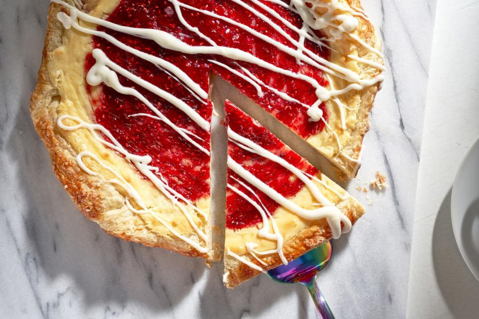 <p>Use your favorite jam!</p><p>Get the recipe from <a href="https://www.delish.com/cooking/recipe-ideas/a35604334/giant-fruit-danish-recipe/" rel="nofollow noopener" target="_blank" data-ylk="slk:Delish;elm:context_link;itc:0;sec:content-canvas" class="link ">Delish</a>.<br></p>
