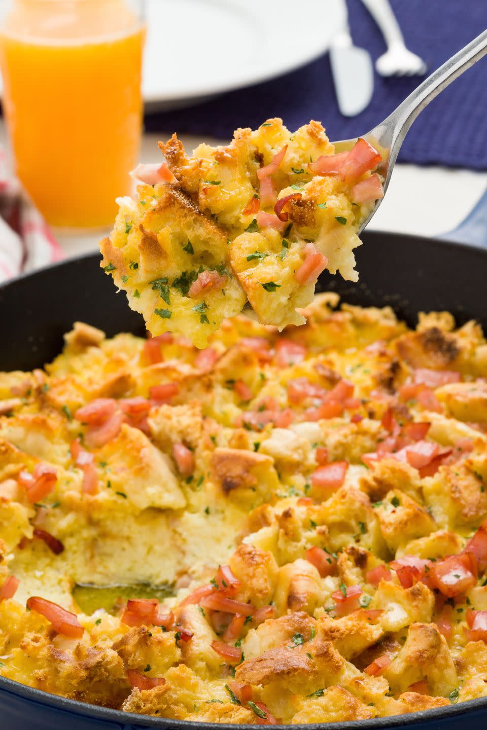 Eggs Benedict Skillet Casserole