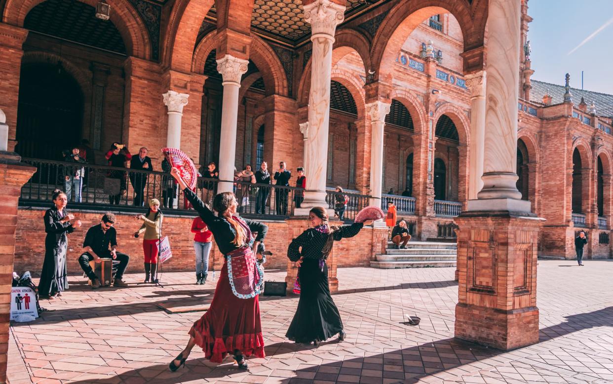 Plaza de Espana, Seville - how to spend a weekend in Seville