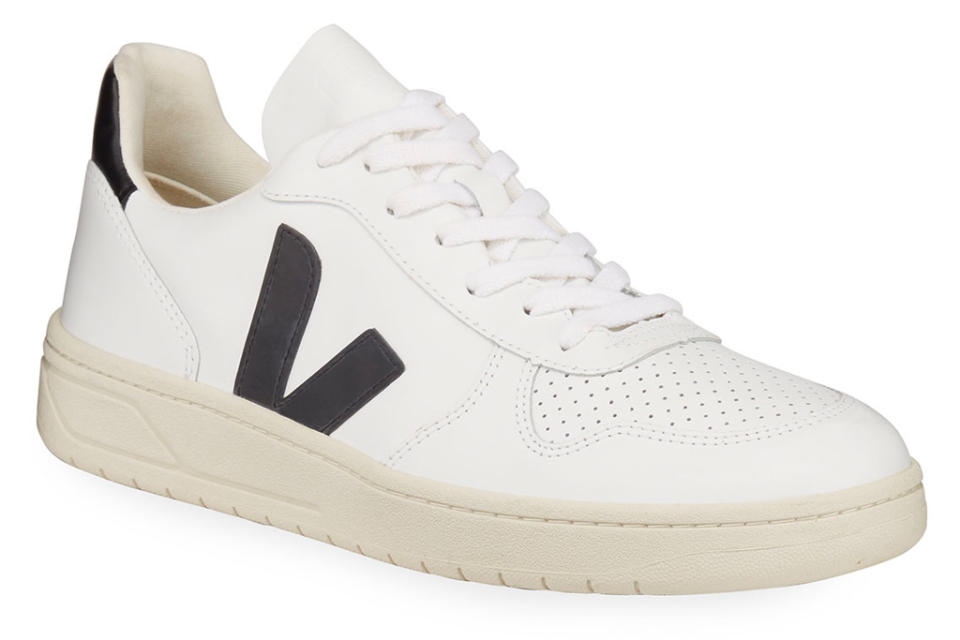 sneakers, white, black, veja