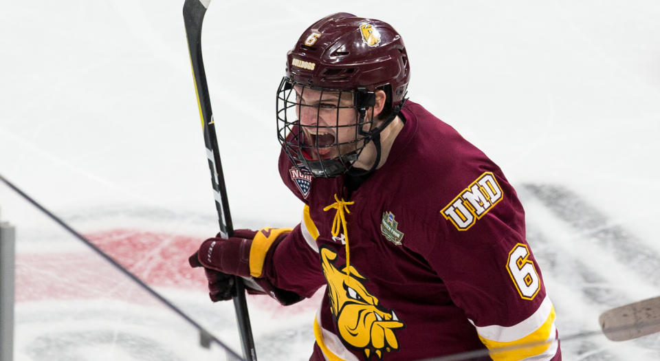 Minnesota Duluth and Notre Dame meet in the NCAA championship (Getty)