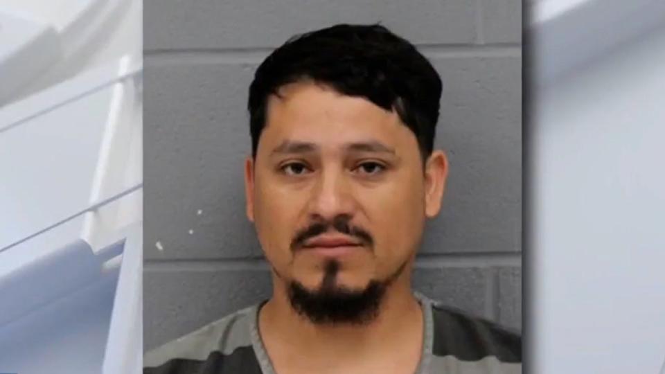 mugshot of Reynaldo Tapia-Arcibar