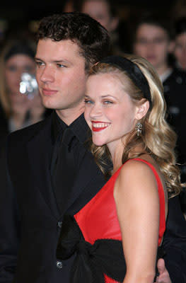 Ryan Phillippe and Reese Witherspoon at the LA premiere of 20th Century Fox's Walk the Line