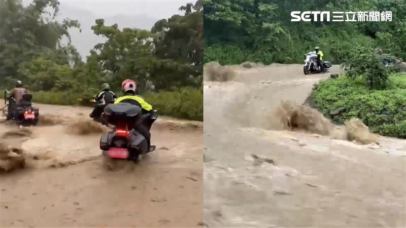 一場暴雨讓滾滾泥水與土石沿著髮夾彎沖刷而下，完全看不到路面，騎士們只能放慢速度騎行，場面相當驚悚。（圖／翻攝畫面）