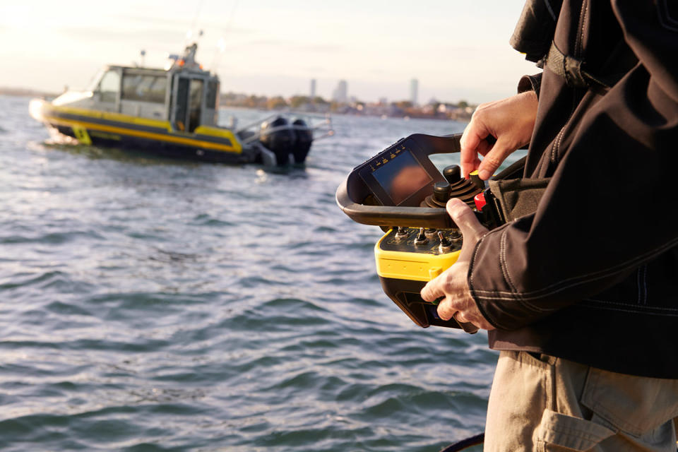 Autonomous tugboat will make a trailblazing 1,150 mile voyage