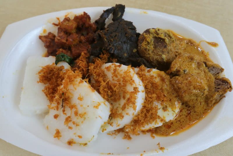 sinar harapan - dry lontong