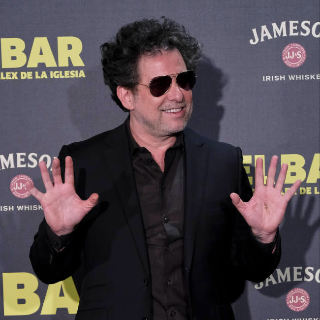 Andrés Calamaro credit:Bang Showbiz