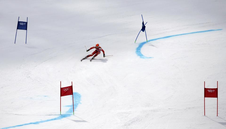 San Marino's Vincenzo Romano Michelotti skis during the first run of the men's alpine skiing giant slalom event at the 2014 Sochi Winter Olympics at the Rosa Khutor Alpine Center February 19, 2014. REUTERS/Leonhard Foeger (RUSSIA - Tags: SPORT SKIING OLYMPICS)