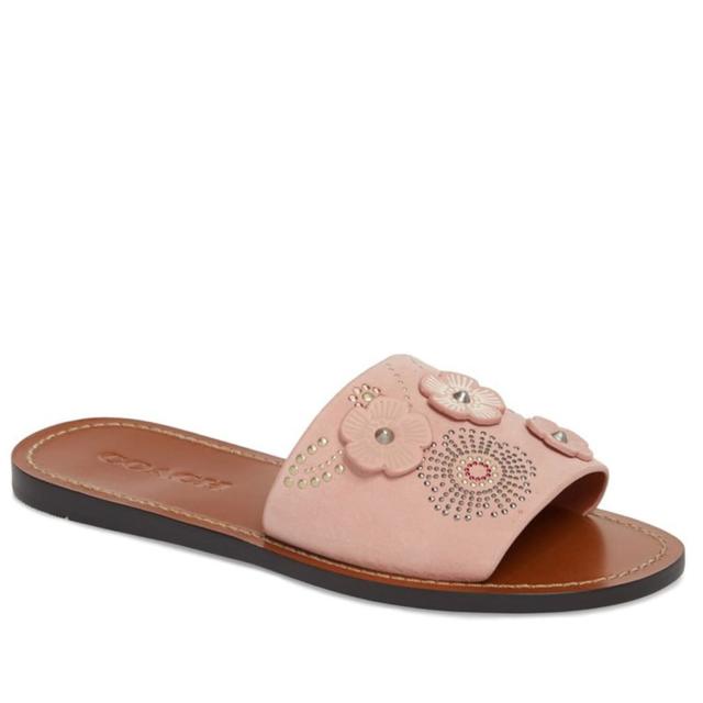 10 Incredibly Comfortable Sandals on Sale at Nordstrom Rack