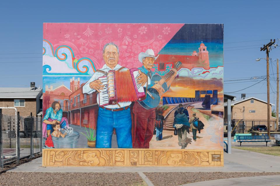 "El Corrido del Segundo Barrio" was painted by Jesus "Cimi" Alvarado and Victor "Mask" Casas in 2012. The mural is located at 801 S. Florence St. at the handball courts at the Boys Club Park in Segundo Barrio in El Paso, Texas.