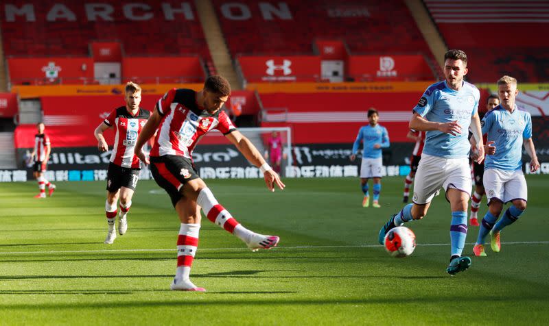 Premier League - Southampton v Manchester City