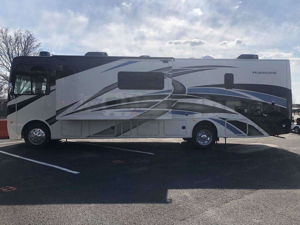 Thor Hurricane RV