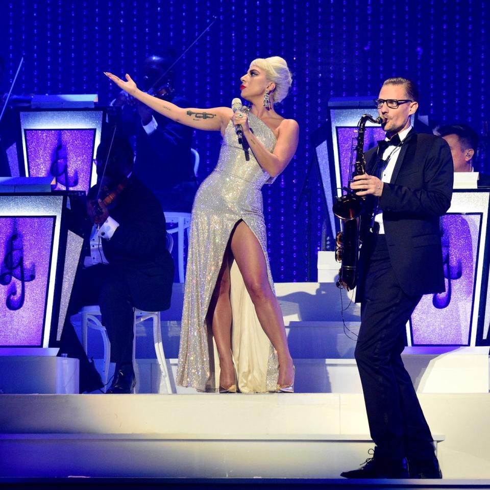 10月14日, Lady Gaga 在 Las Vegas' MGM Park Theatre 演出。