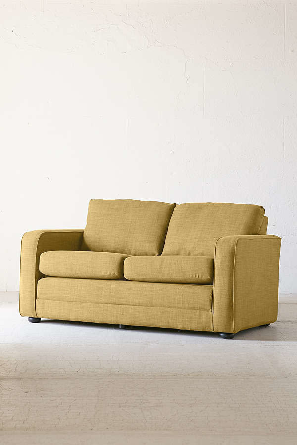 Add high style and function to any area with this <a href="https://www.urbanoutfitters.com/shop/deco-convertible-sofa-004?category=sofas&amp;color=012&amp;quantity=1&amp;size=ONE%20SIZE&amp;type=REGULAR" target="_blank">super comfy and lightweight sofa</a>.