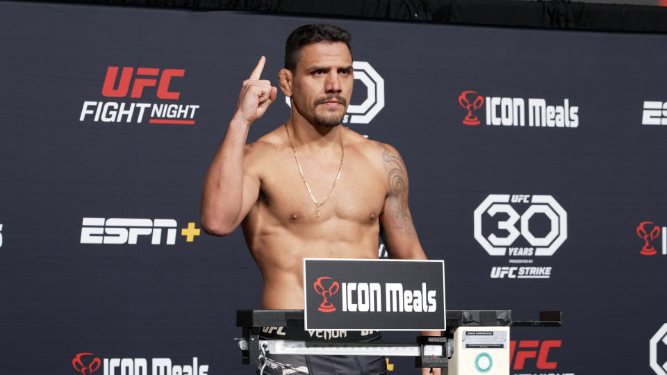 Rafael dos Anjos