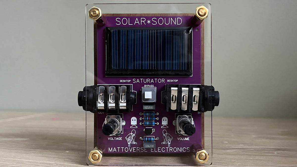  Mattoverse Solar Sound Desktop Saturator, a desktop device that is powered by light, and can be used to distort guitars, bass, synths and more 
