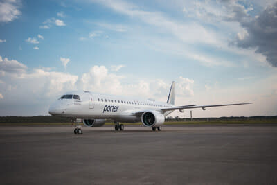 Porter s inaugural flight between Toronto and Los Angeles takes off