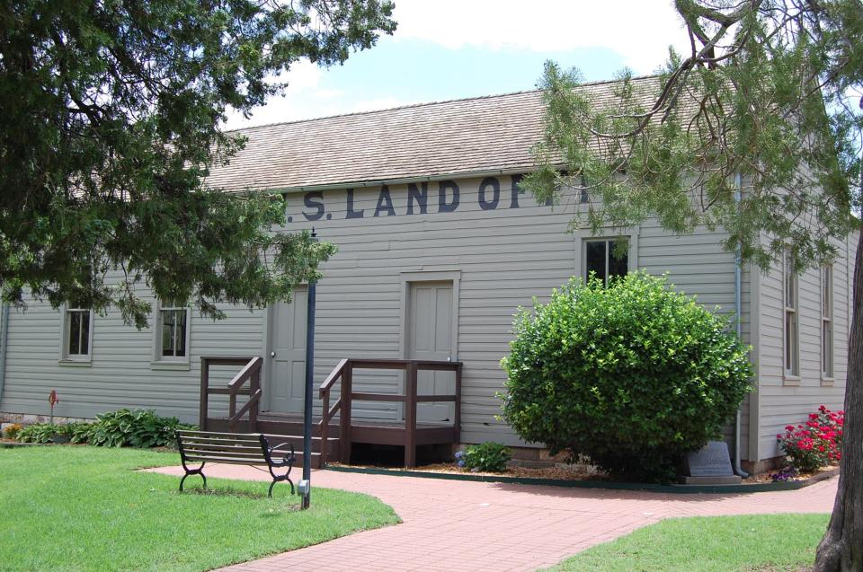 The Humphrey Heritage Historic Village is part of the complex at the Cherokee Strip Regional Heritage Center. It consists of several buildings, including the only remaining land run office from the 1893 run.