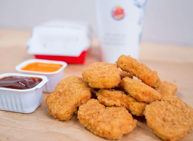 Chicken Nuggets Cooking  Play Now Online for Free 