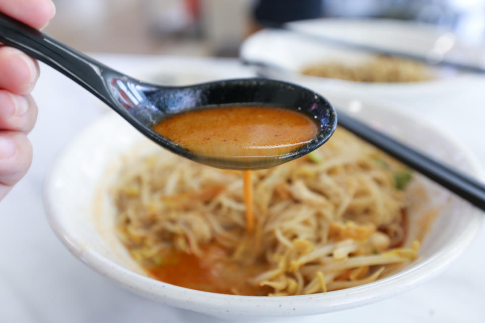 Meow Mee - sarawak laksa