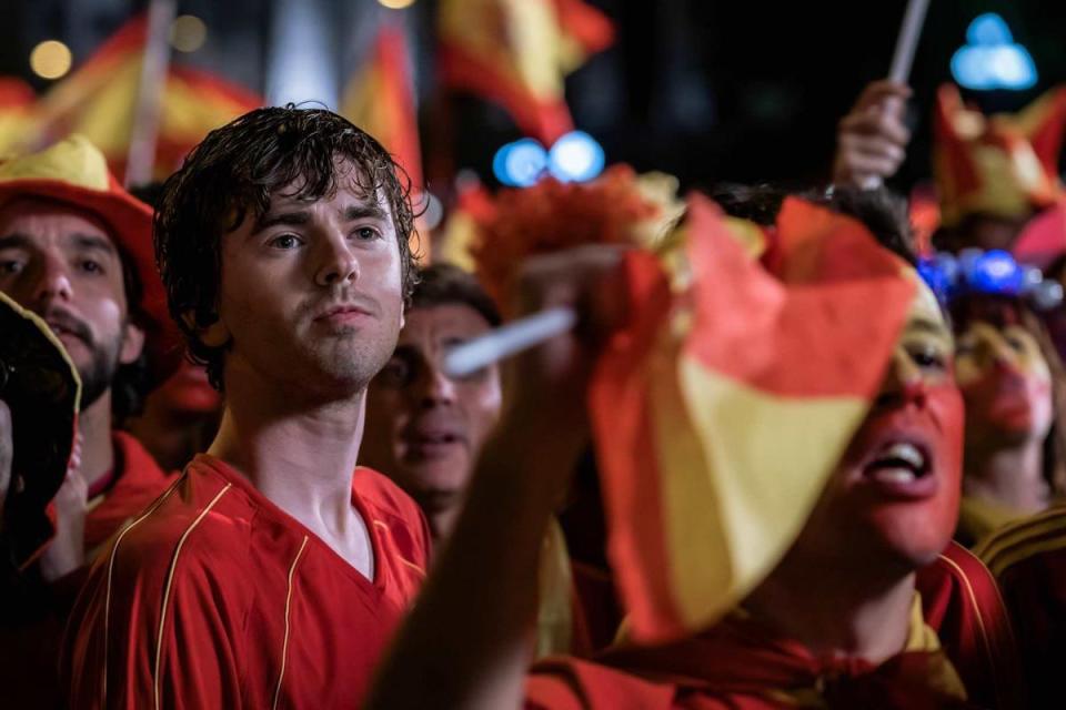 電影結合西班牙在世界盃奪冠史實，描述竊賊利用全國關注賽事狂歡時刻作案。（双喜提供）