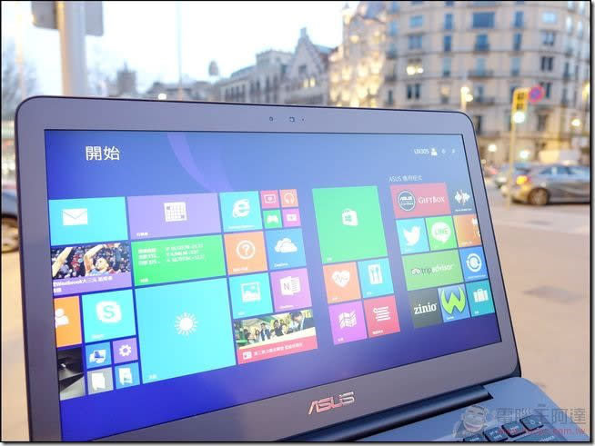 超越MBA的極致輕薄筆電！ASUS ZenBook UX305開箱評測