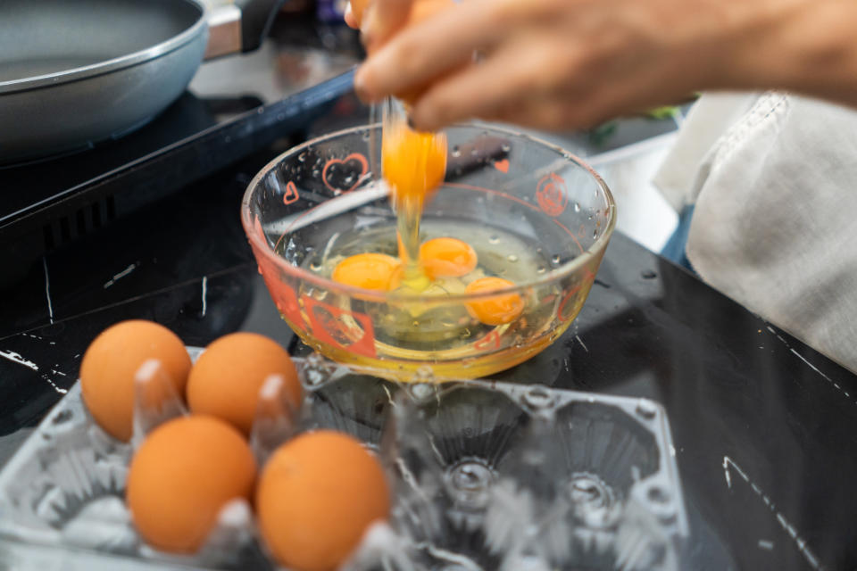 Scrambled eggs in a bowl