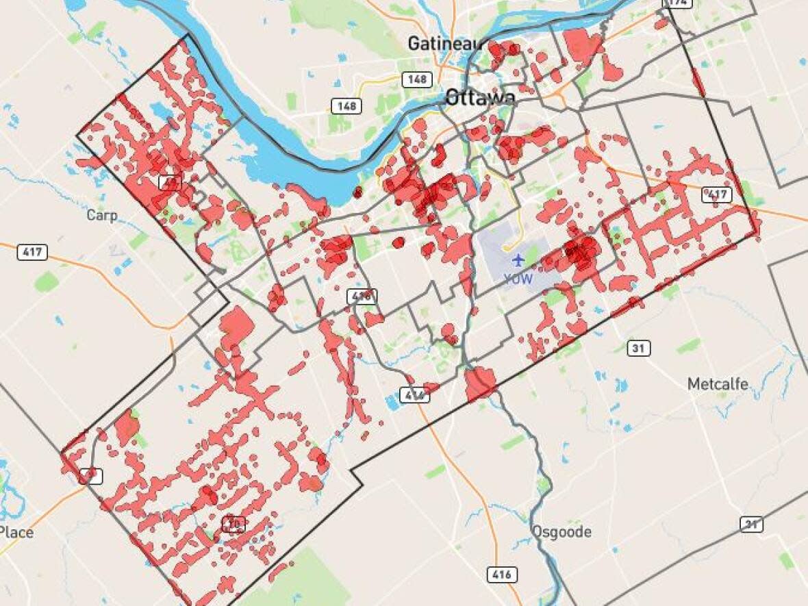 A map showing Hydro Ottawa outages in red across the city as of 11:38 a.m. on April 6, 2023. (Hydro Ottawa - image credit)