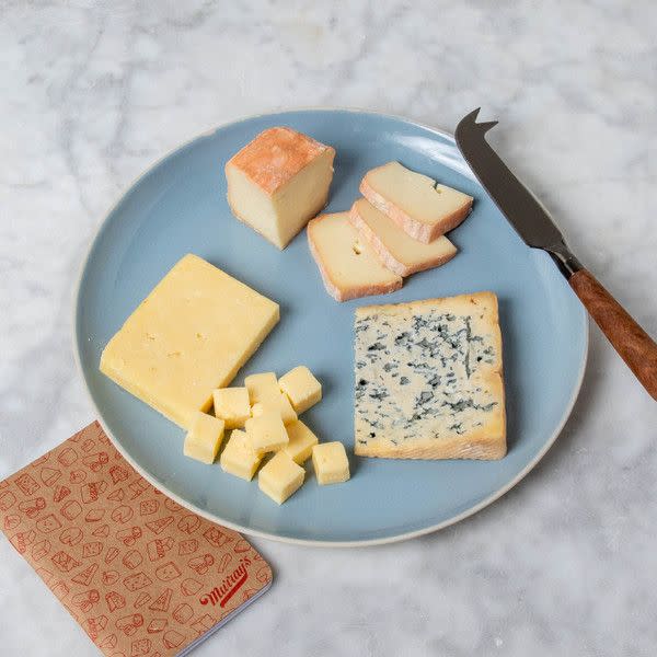 Cheesemonger's Picks Cheese of the Month Club