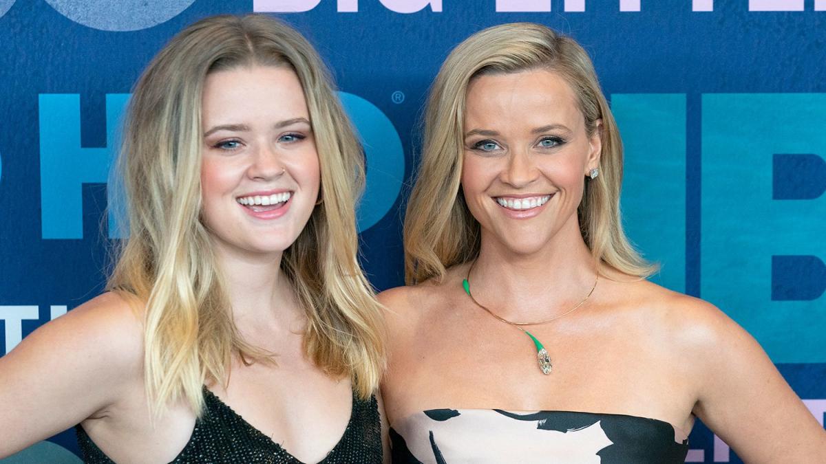 Reese Witherspoon Gets Silly While Drinking With Daughter Ava Phillippe Margarita Anyone