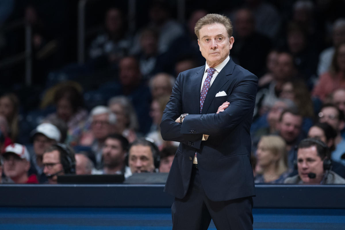 Police arrest man after allegedly stealing sword and megaphone from Rick Pitino’s St. John’s office