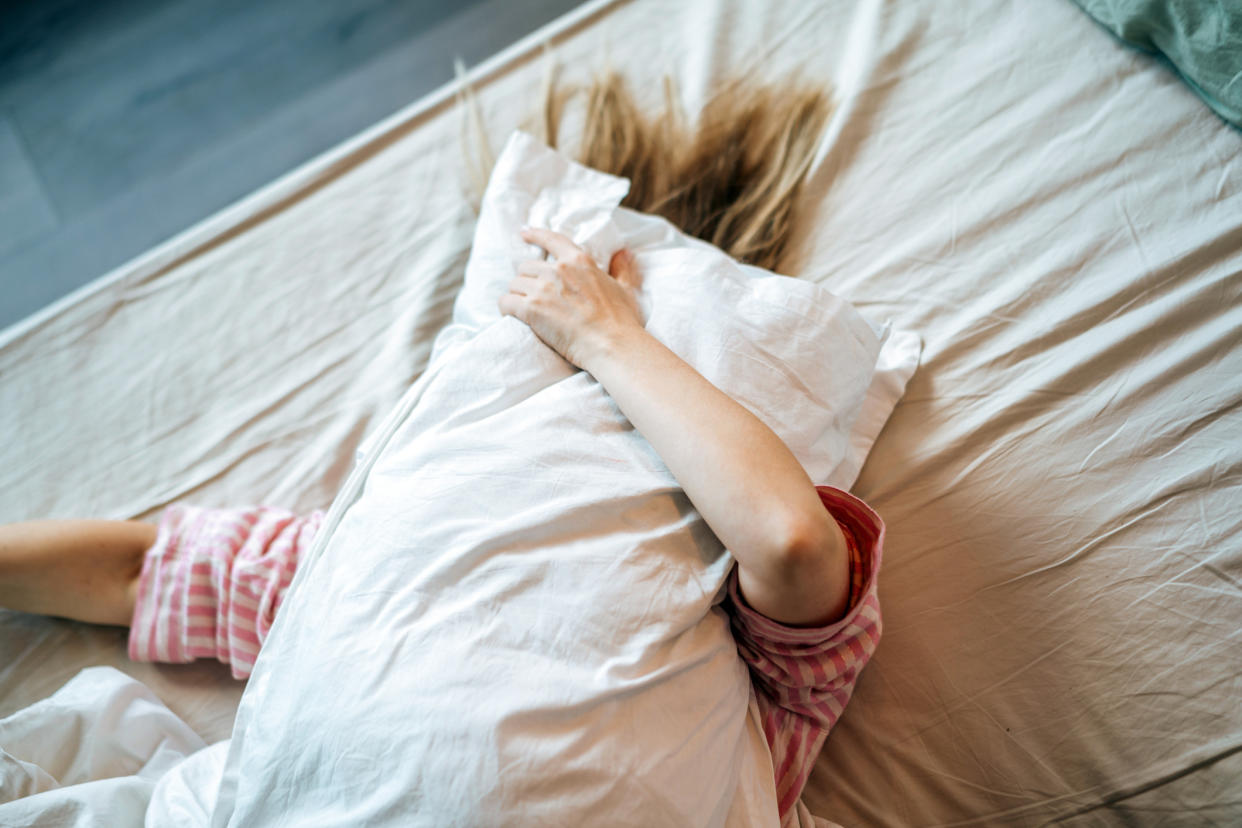 Es gibt Tage, an denen fällt uns das Einschlafen besonders schwer. (Symbolbild: Getty Images)