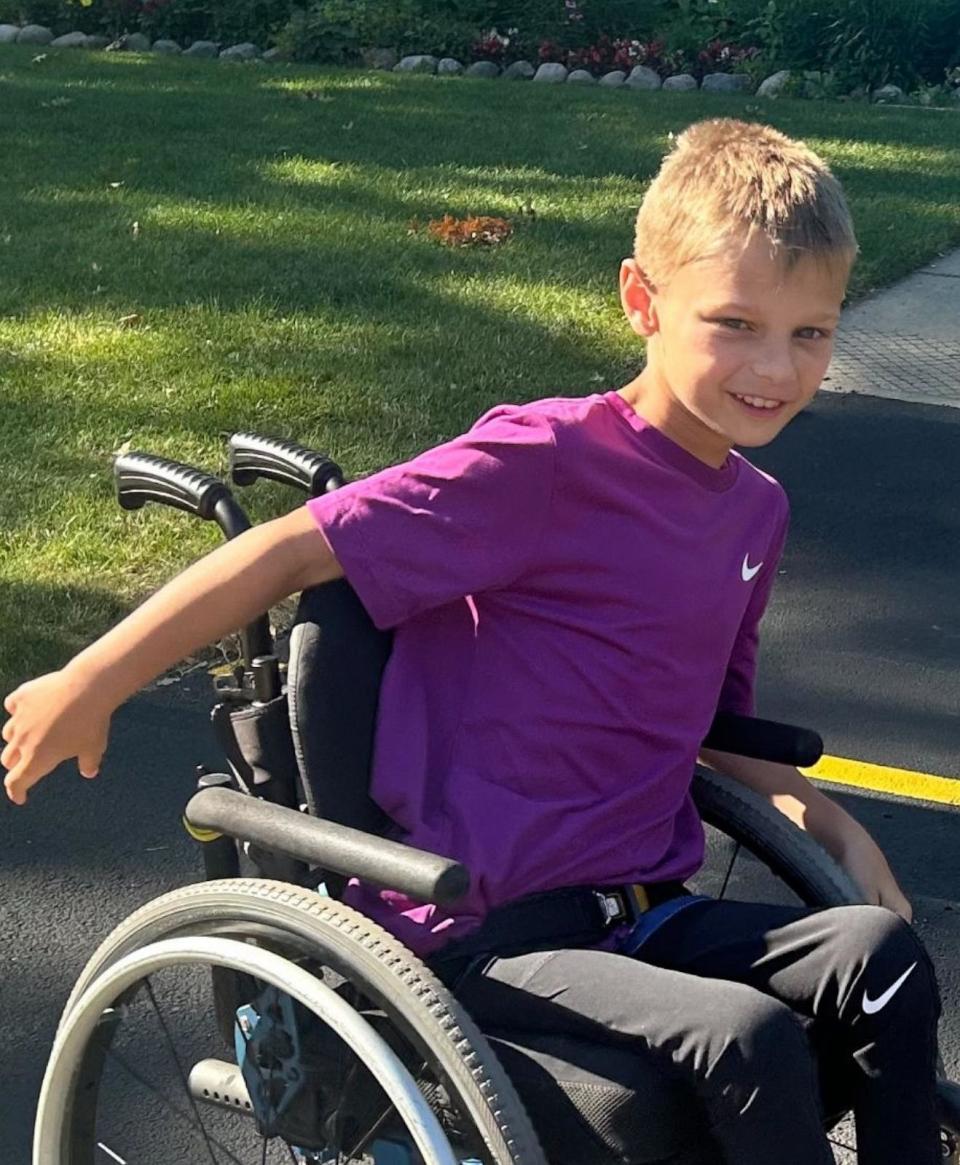 PHOTO: Cooper Roberts, 10, of Illinois, was paralyzed in the July 4, 2022, shooting in Highland Park, Ill. (Courtesy of Keely Roberts)