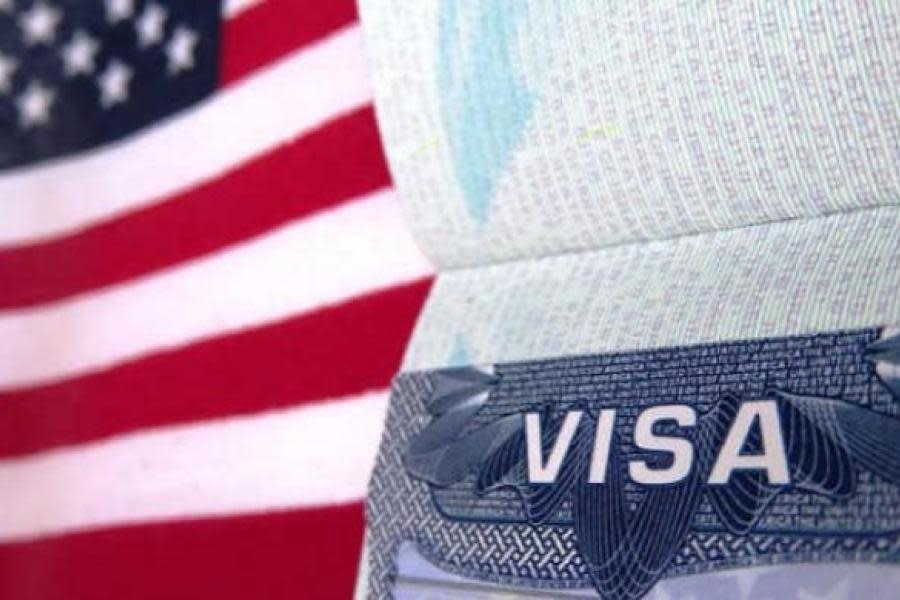 ¿Cómo puedo obtener una "Visa dorada" para vivir en Estados Unidos u otros países?