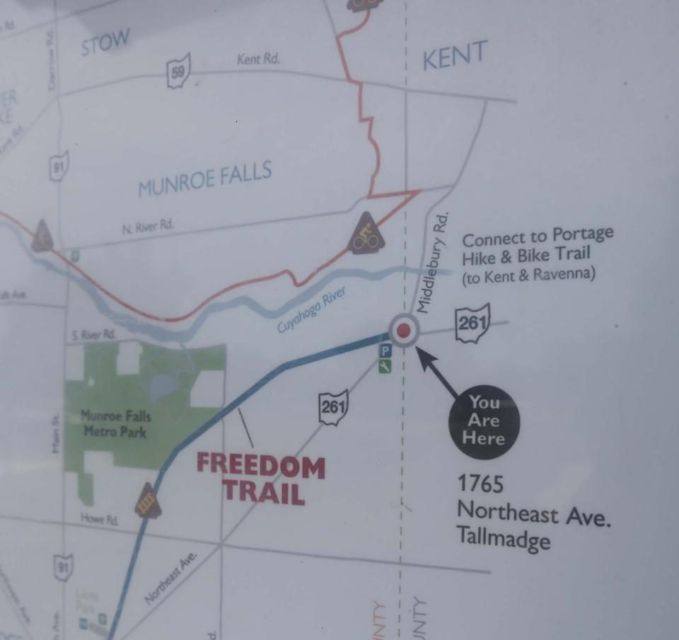 A map shows the course Freedom Trail at the Middlebury Road Trailhead in Tallmadge.