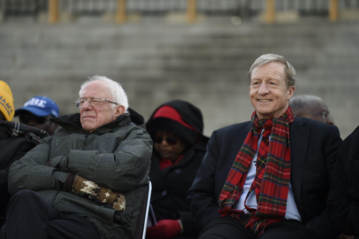 Democratic presidential hopefuls Bernie Sanders and Tom Steyer at a Martin Luther King Jr. Day rally on Jan. 20 in Columbia, South Carolina. (Photo: ASSOCIATED PRESS)