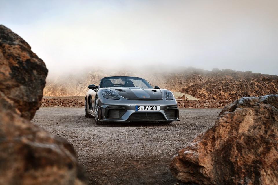 2024 porsche 718 spyder rs