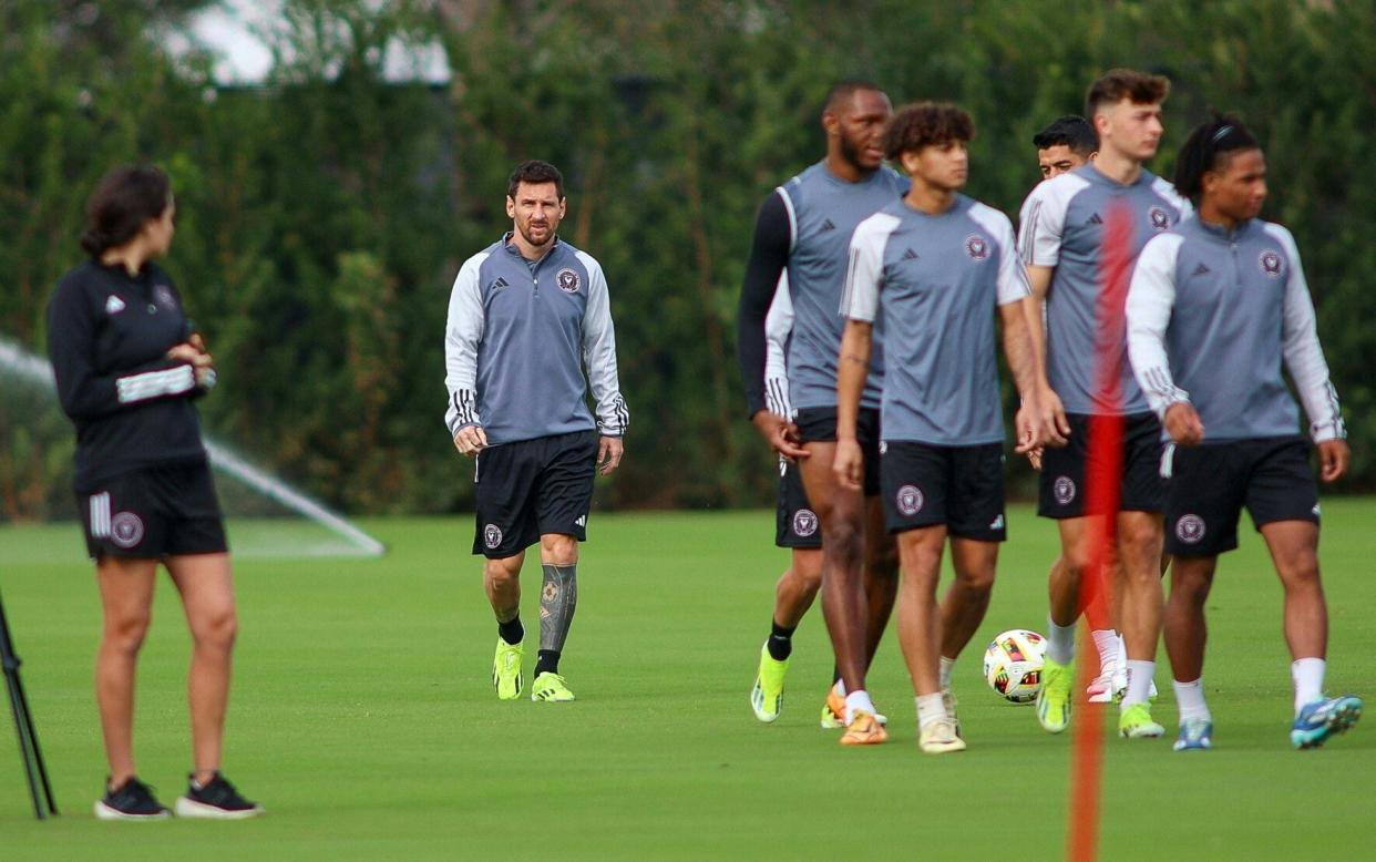 Inter Miami CF player #10 Lionel Messi (C) trains at the Florida Blue Training Center next to DRV PNK Stadium in Fort Lauderdale, Florida, on January 17, 2024. Inter Miami will play a friendly match against El Salvador's national team on January 19 in San Salvador. (Photo by Chris Arjoon / AFP) (Photo by CHRIS ARJOON/AFP via Getty Images)