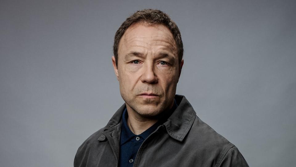 Andy (STEPHEN GRAHAM)