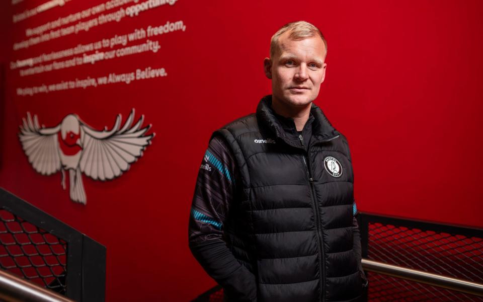 Liam Manning, Bristol city manager, before his team face West Ham United in the FA Cup