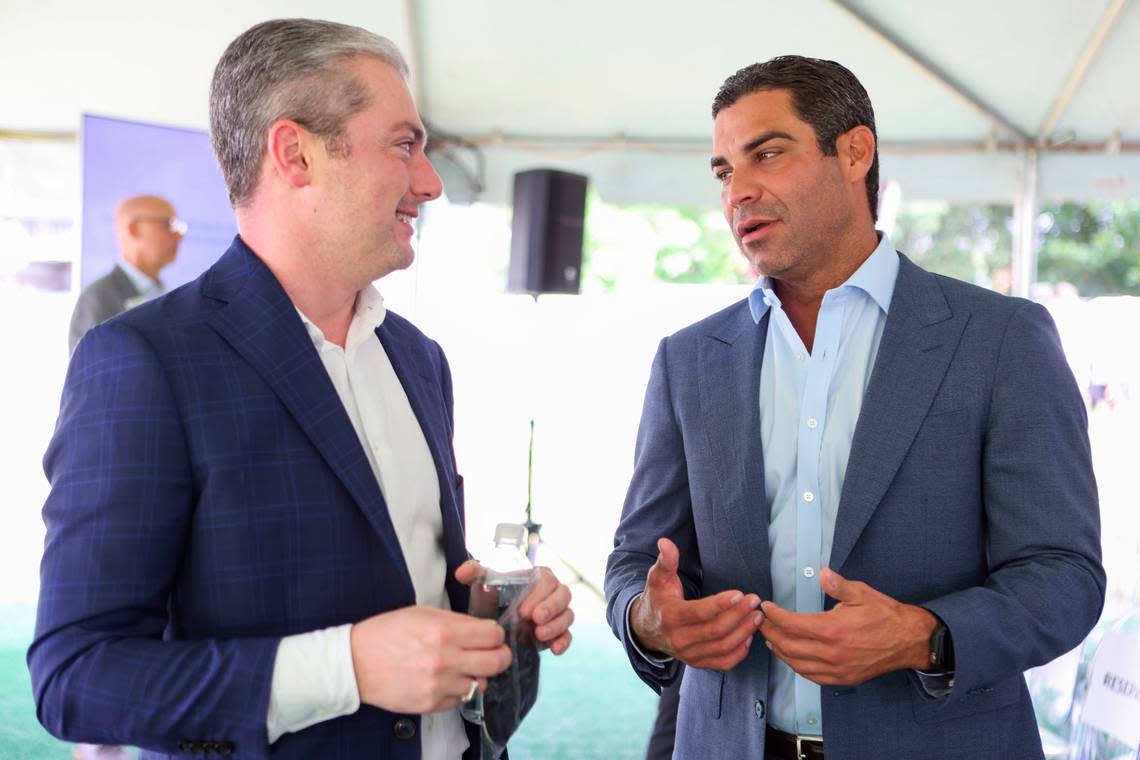 Miami Mayor Francis Suarez, right, with Eugene Frenkel at the groundbreaking for the new South Florida Make-A-Wish headquarters on Oct. 6, 2021.