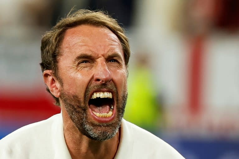 El seleccionador de Inglaterra Gareth Southgate celebra el pase a la final de la Eurocopa-2024 tras la victoria por 2-1 contra Países Bajos en Dortmund, el 10 de julio de 2024. (Odd ANDERSEN)