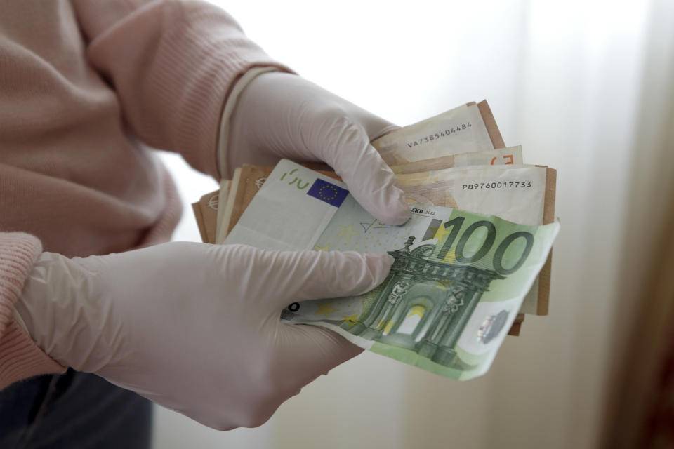 "Furbetti del bonus": 5 deputati ottengono i 600 euro mensili (Getty Images)