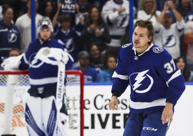 Lightning's Anthony Cirelli 'should be okay' after postgame scrum