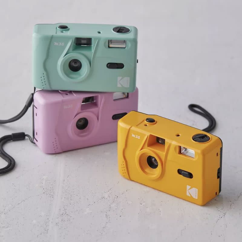 <p><a href="https://go.redirectingat.com?id=74968X1596630&url=https%3A%2F%2Fwww.urbanoutfitters.com%2Fshop%2Fkodak-m35-35mm-camera&sref=https%3A%2F%2Fwww.esquire.com%2Flifestyle%2Fg41381264%2Fdirty-santa-gift-ideas%2F" rel="nofollow noopener" target="_blank" data-ylk="slk:Shop Now;elm:context_link;itc:0;sec:content-canvas" class="link ">Shop Now</a></p><p>M35 35mm Camera</p><p>urbanoutfitters.com</p><p>$48.00</p>