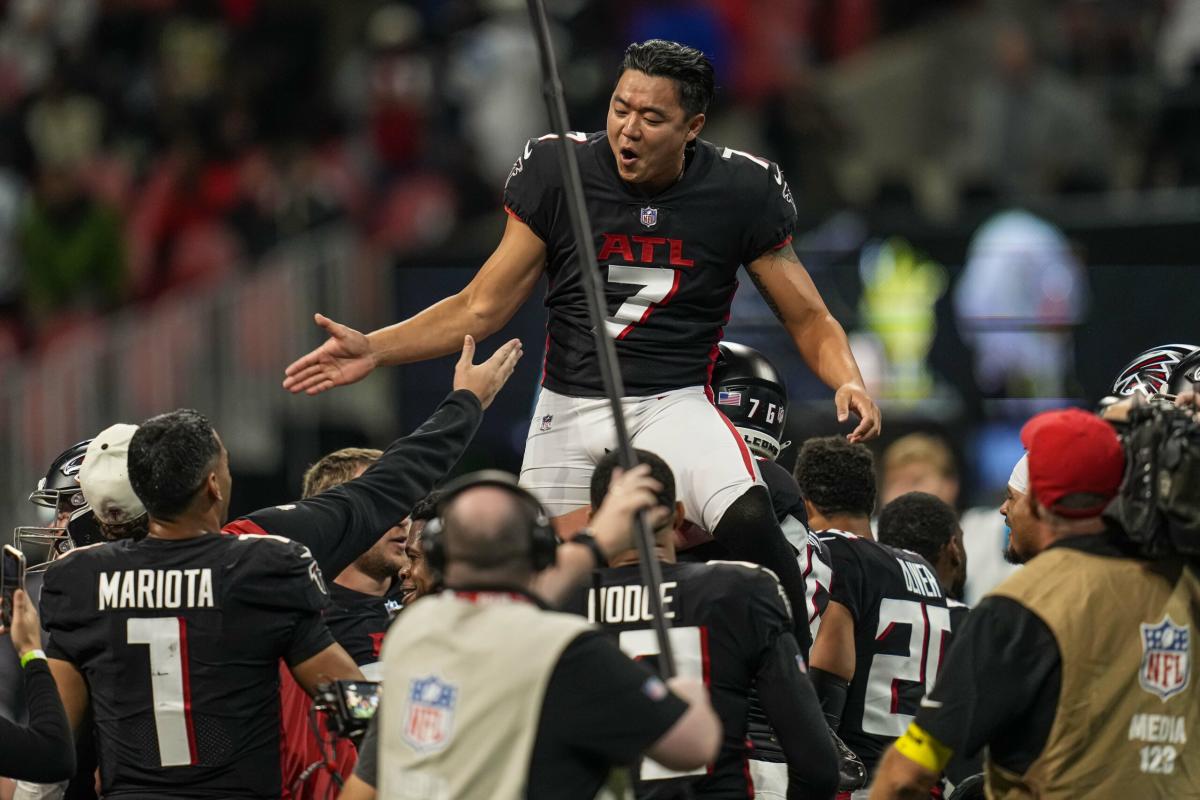 The Atlanta Falcons brought back the black jerseys - The Falcoholic