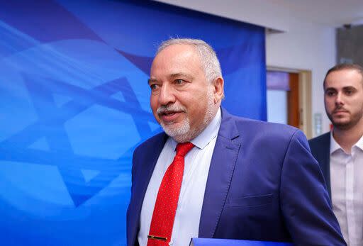 ▲以色列財政部長李柏曼（Avigdor Lieberman）才剛接種第4劑疫苗，沒想到15日就宣布確診新冠肺炎。（圖／美聯社／達志影像）