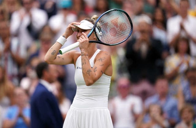 Marketa Vondrousova celebrates reaching her first Wimbledon final 