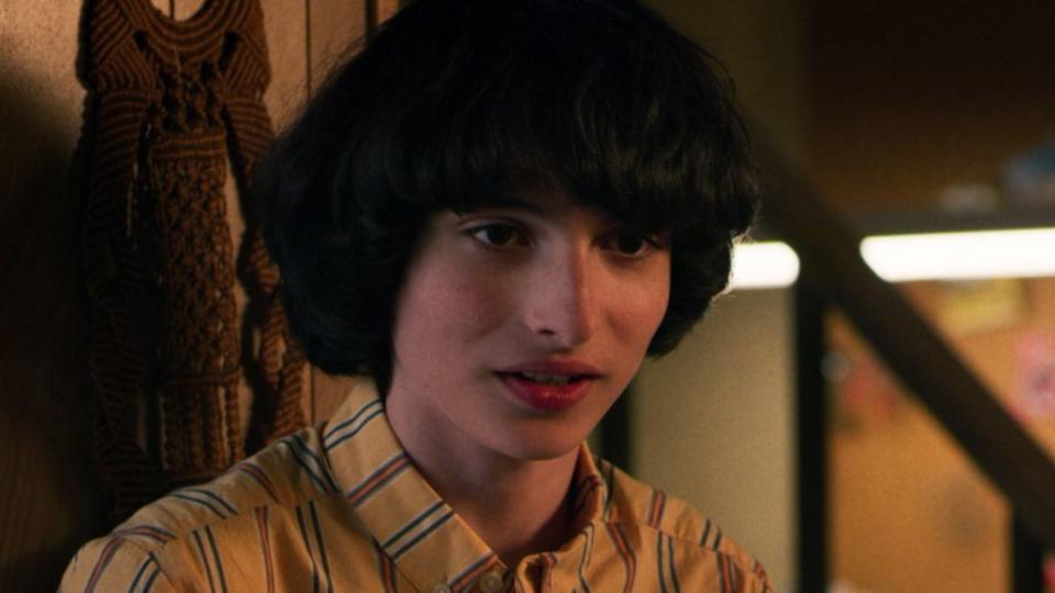 stranger things finn wolfhard Stranger Things Recap: Before You Watch Season 4, Heres What Happened In Season 3